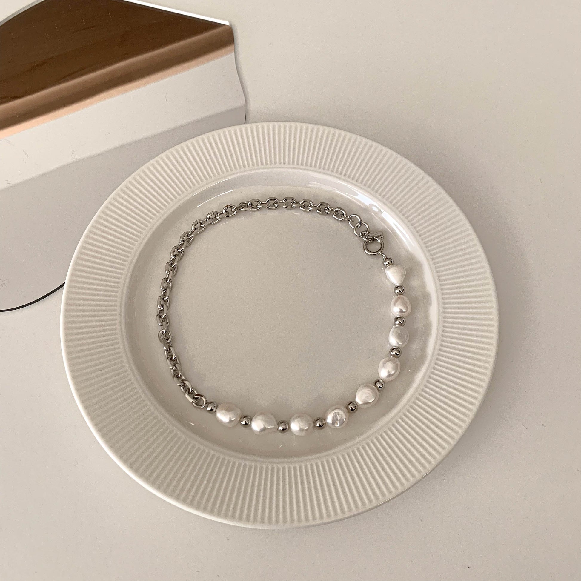 Large Pearl Chain Necklace